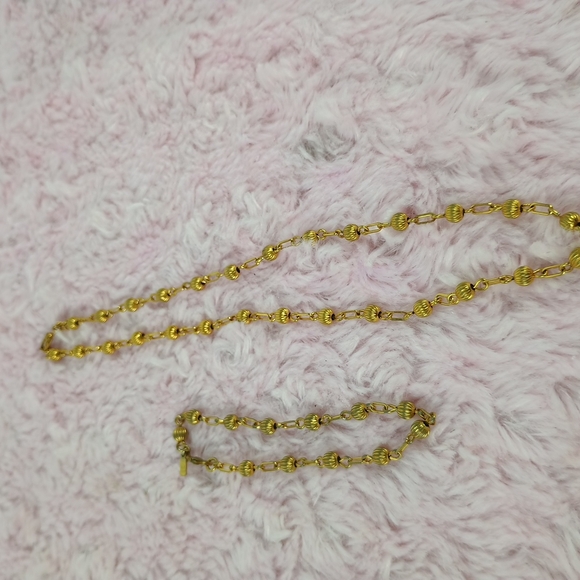 Monet Gold Rope Necklace Timeless Design - Picture 3 of 9